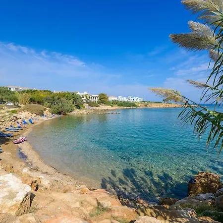 Daryah Sirina Bay Villa
